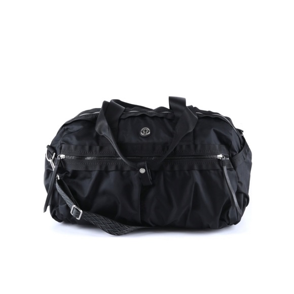 lululemon black gym bag